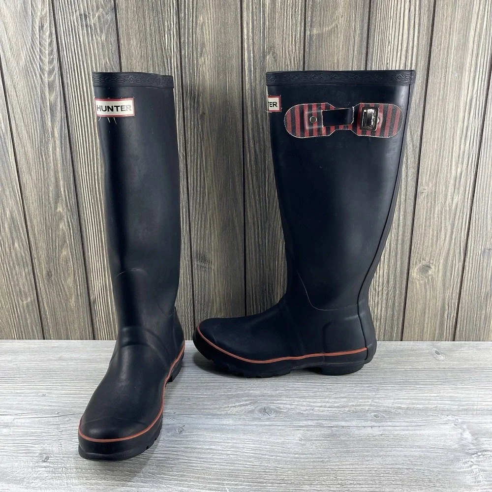 Hunter Original Tall Rain Boots for Women, Size US 5- Black